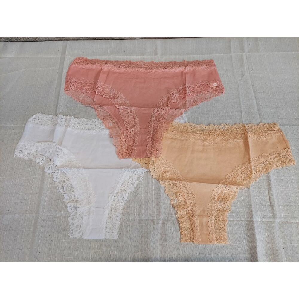 Lot Of 3 Womens Panties Size L Cotton Lace Trim Hipster Underwear Multicolor